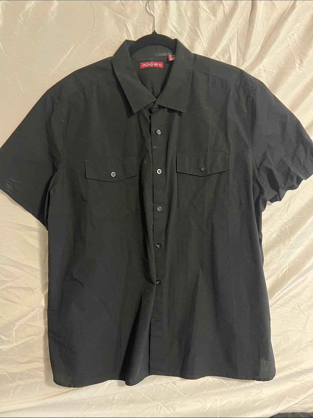 Axist Black Short-Sleeve Button-Down Shirt with Dual Chest Pockets